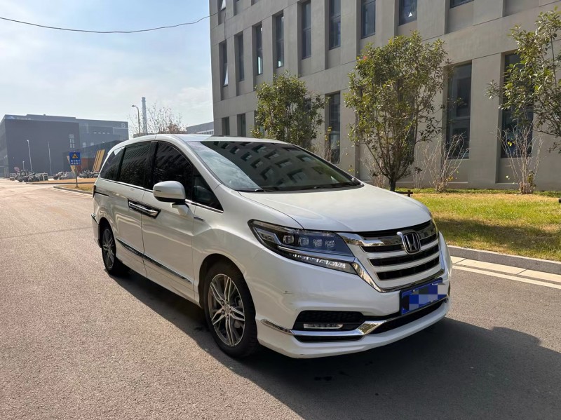 徐州19年本田艾力绅2