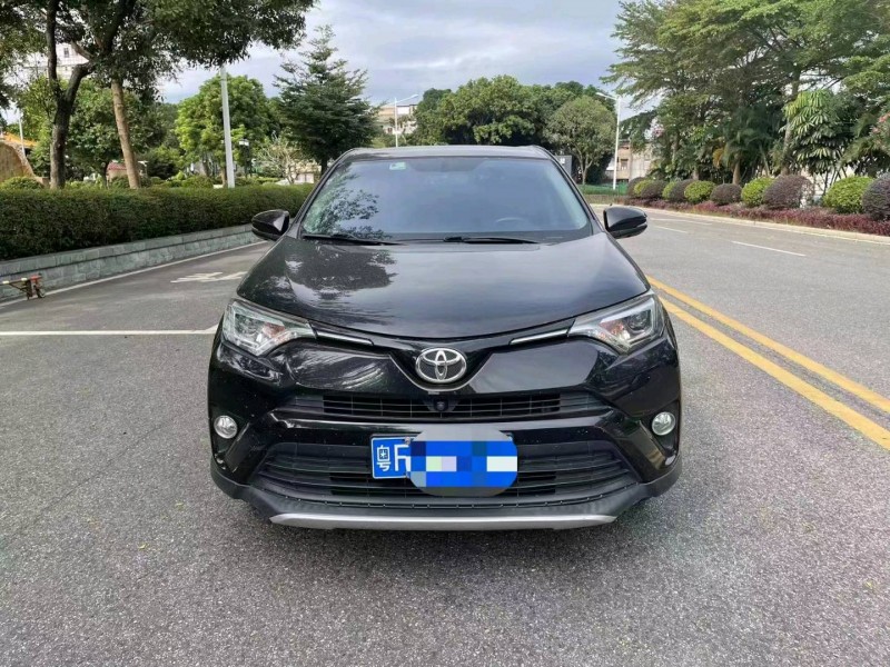 汕头18年丰田RAV4荣放1