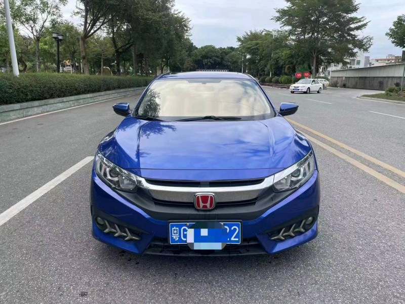 珠海18年本田思域1