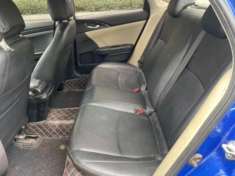 珠海18年本田思域5