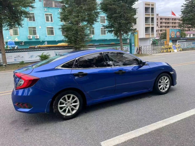 珠海18年本田思域8