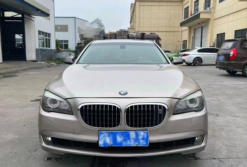 宜昌10年寶馬7系1