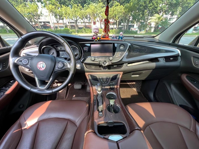 东莞18年别克昂科威5