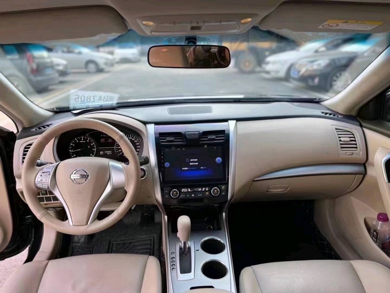 佛山17年日产天籁7