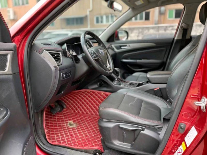 珠海17年长安汽车CS756