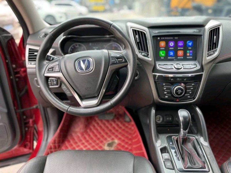 珠海17年长安汽车CS758