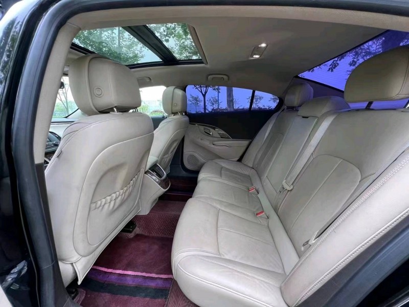 徐州15年别克君越6