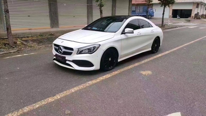 徐州17年奔驰CLA2