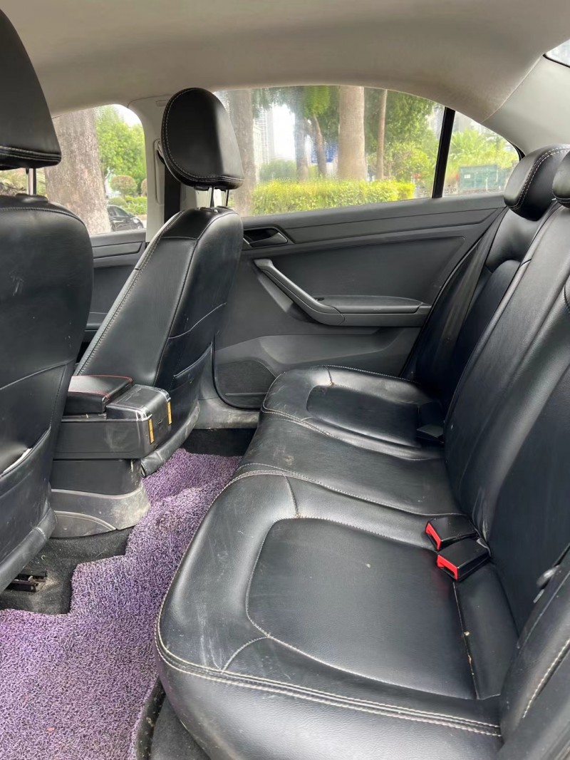 东莞18年大众捷达6
