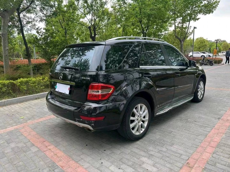 徐州11年奔驰ML5