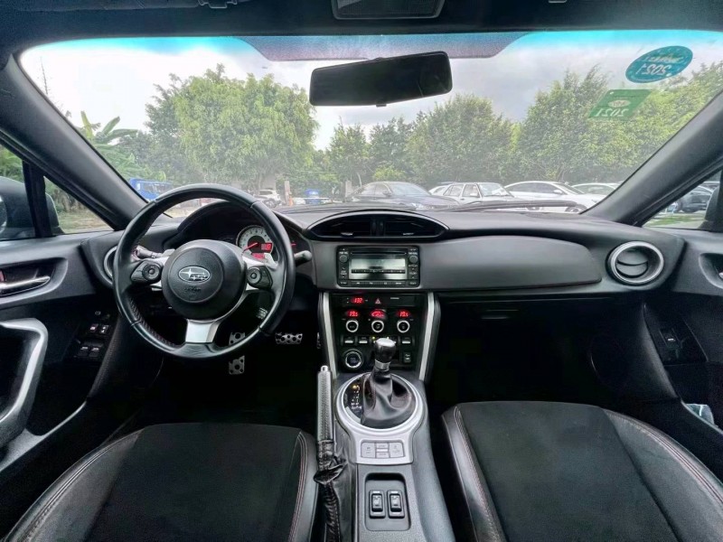 珠海17年斯巴魯BRZ8