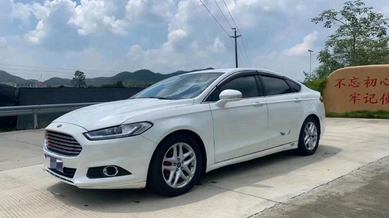 汕头14年福特蒙迪欧2