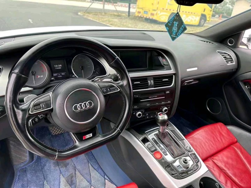 邯郸12年奥迪S54