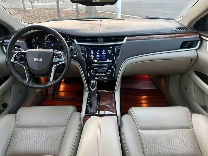 邯郸17年凯迪拉克XTS8