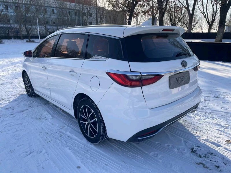 沈阳18年比亚迪宋MAX9