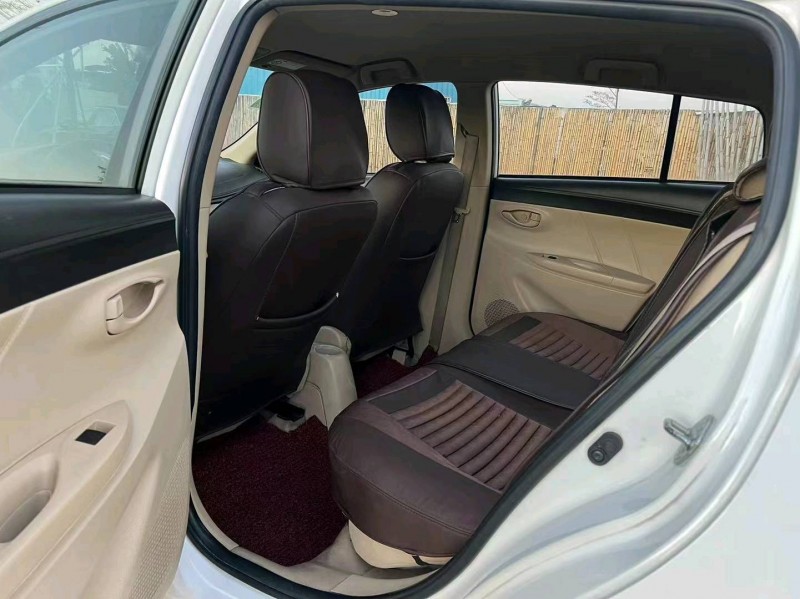 汕头14年丰田YARiS L 致炫6