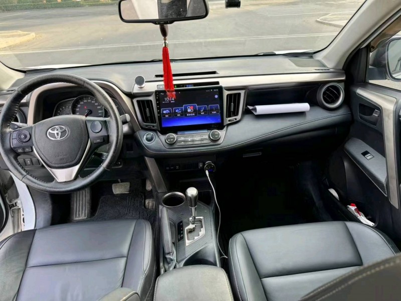 徐州14年丰田RAV4荣放7