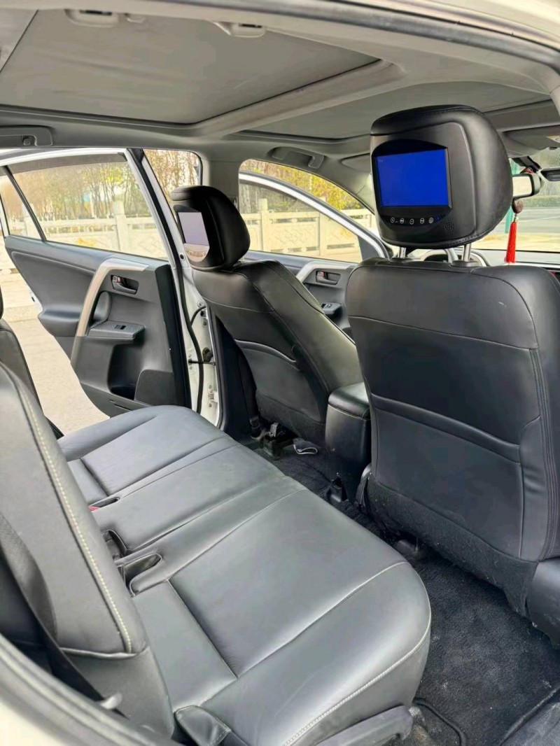 徐州14年丰田RAV4荣放8