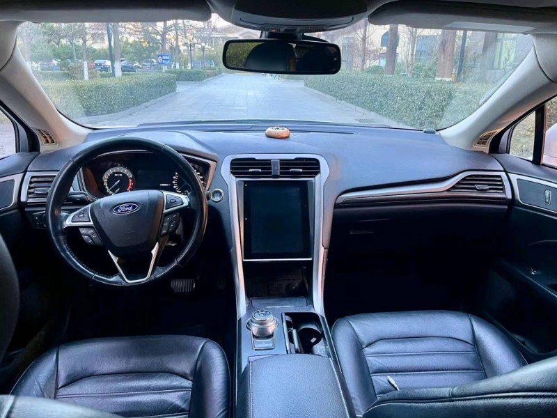 烟台18年福特蒙迪欧8