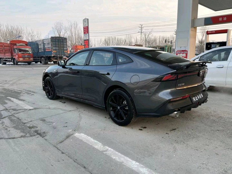 保定23年长安汽车UNI-V7