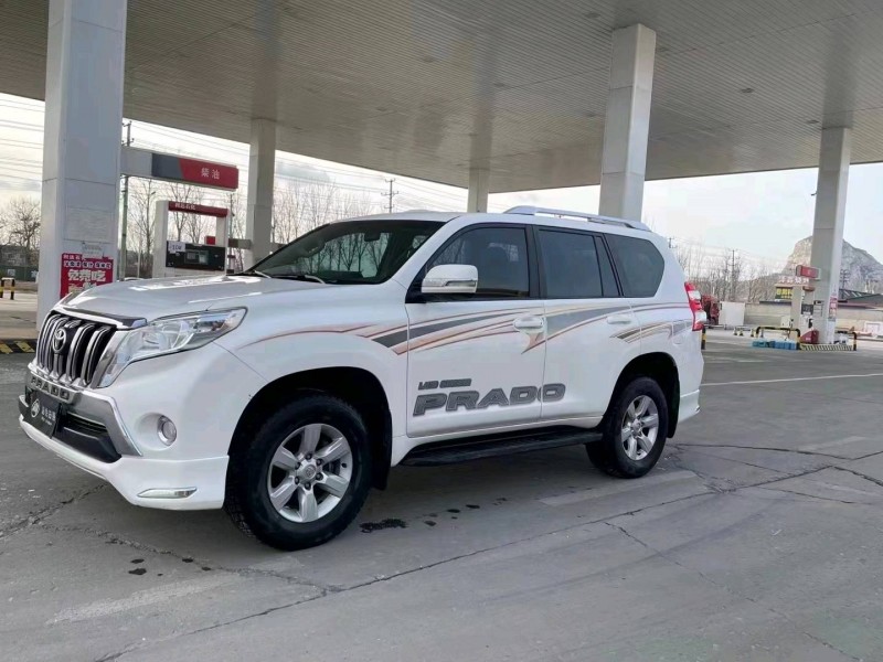 保定13年丰田普拉多2
