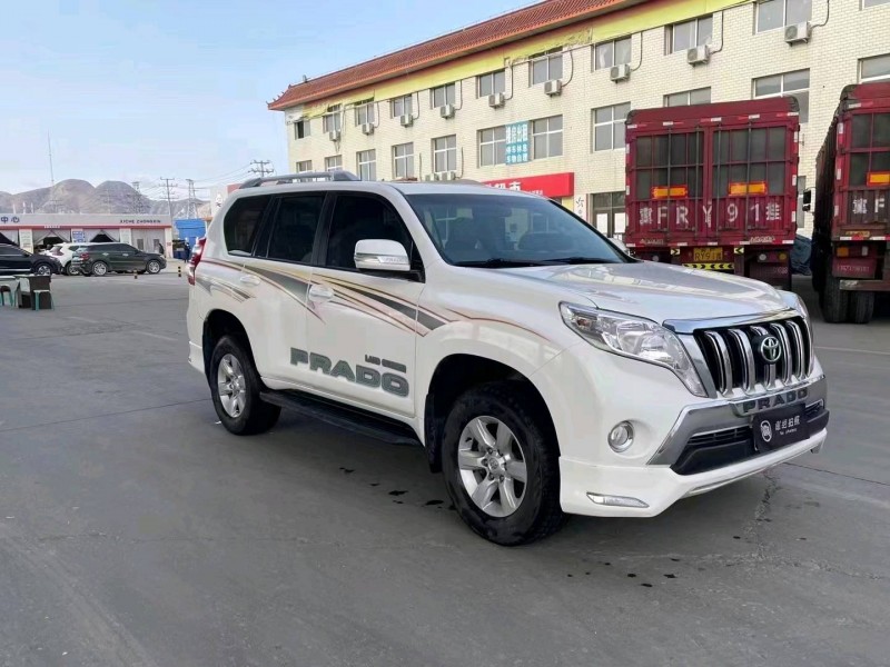 保定13年丰田普拉多3