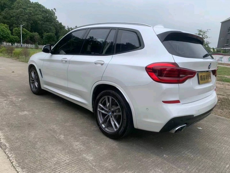 中山19年宝马X37