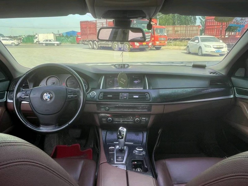 保定16年宝马5系5