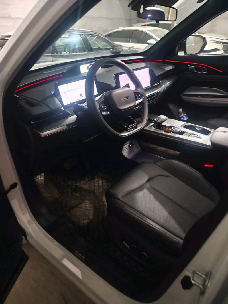 保定23年长安汽车欧尚2