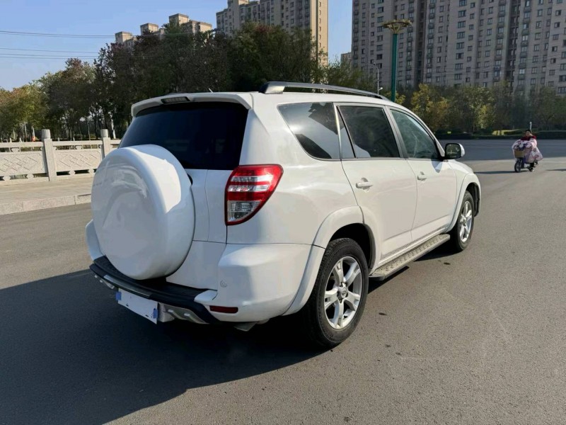 徐州12年丰田RAV45