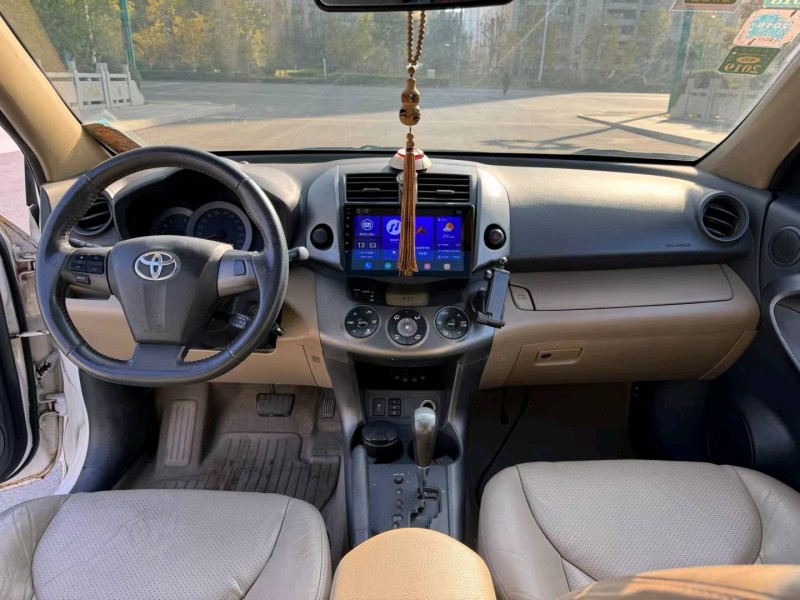 徐州12年丰田RAV47