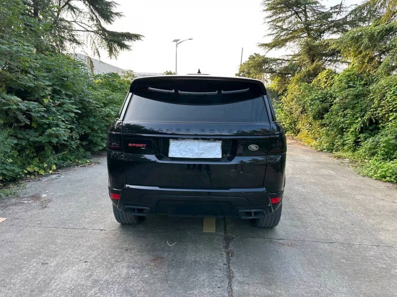 徐州20年路虎揽胜运动9