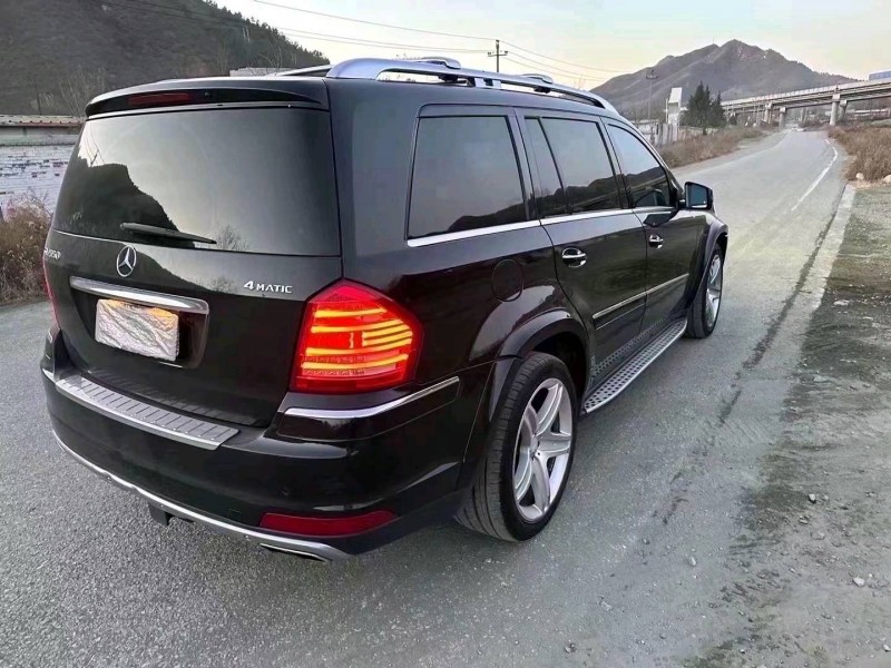 邯郸11年奔驰GL3