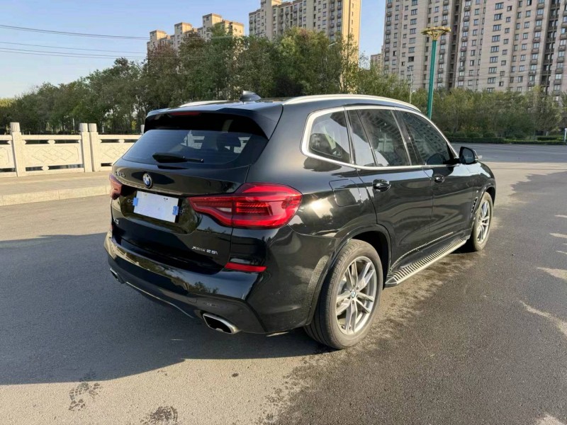 徐州21年宝马X35