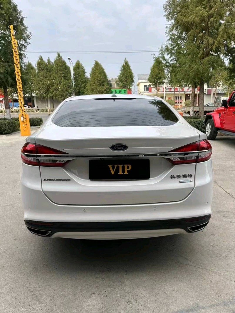 临沂17年福特蒙迪欧9