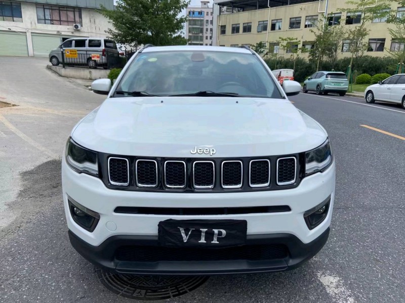 广州17年Jeep指南者1