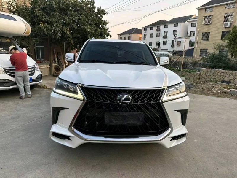 杭州17年雷克萨斯LX1