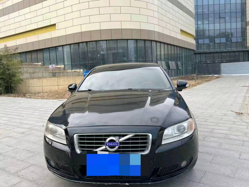 东营11年沃尔沃S80L1