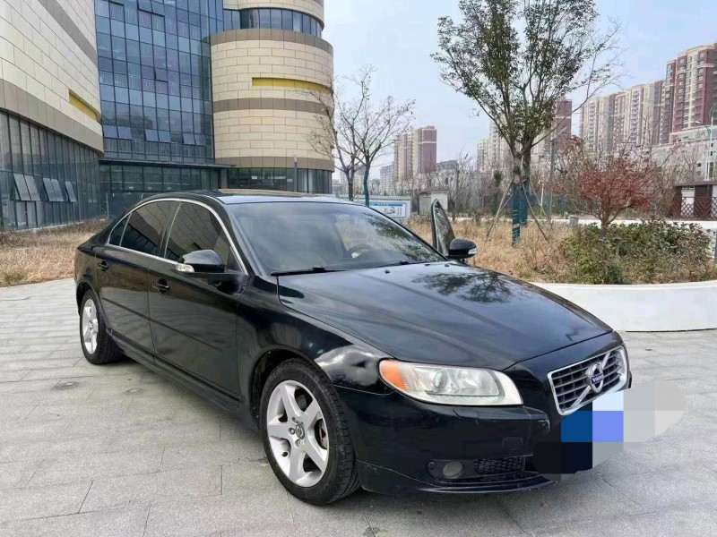 东营11年沃尔沃S80L3