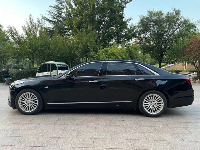 邢台19年凯迪拉克CT63