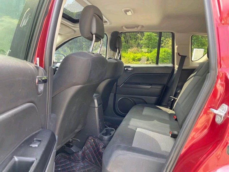 广州12年Jeep指南者9