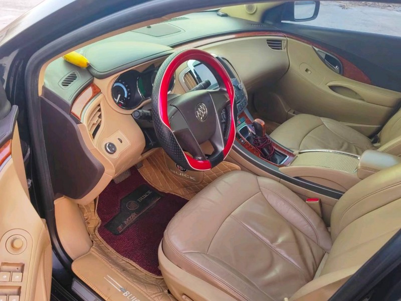 邯郸11年别克君越3