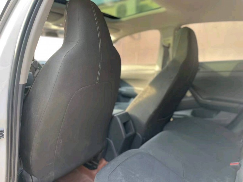 济宁21年大众polo5