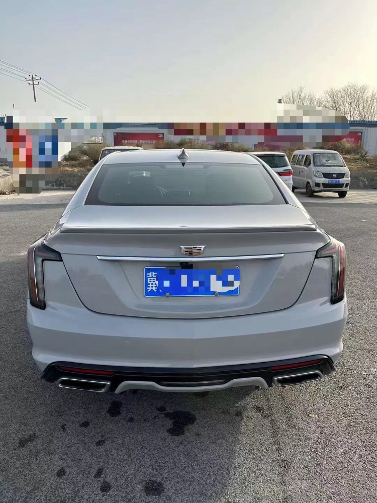 廊坊20年凯迪拉克CT53