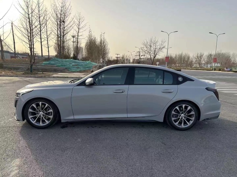 廊坊20年凯迪拉克CT55