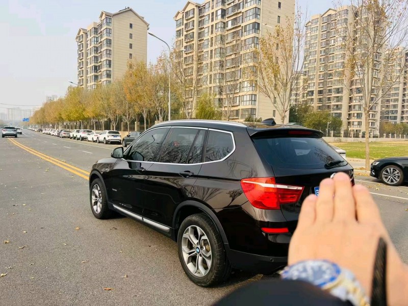 北京16年宝马X34