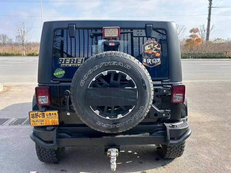 东营14年Jeep牧马人6