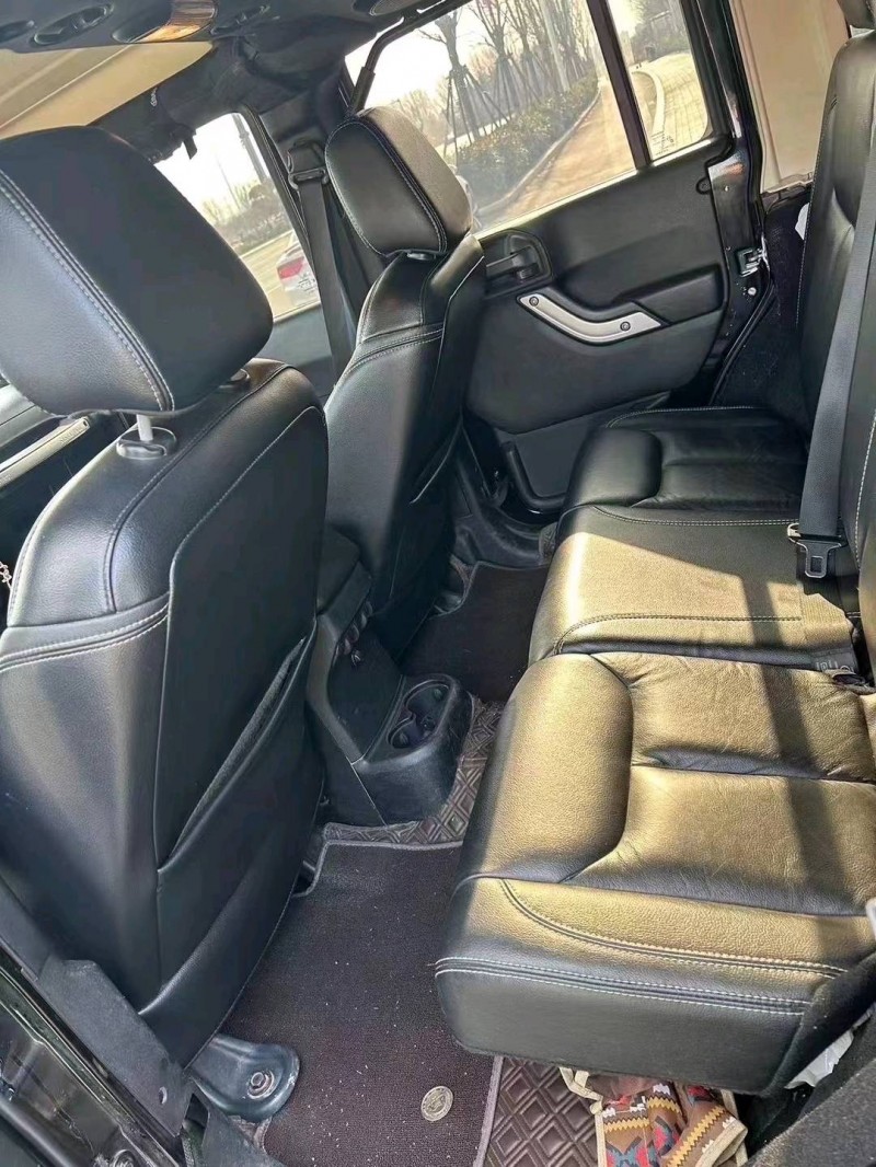 东营14年Jeep牧马人8