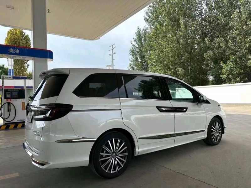 邢台23年本田艾力绅4