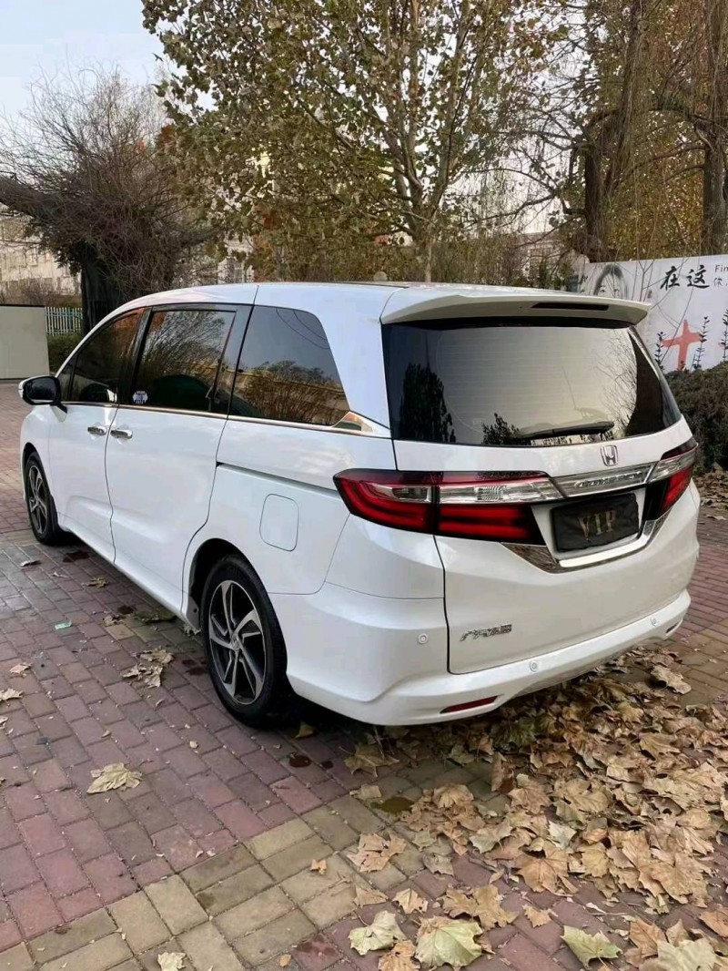 潍坊18年本田奥德赛8